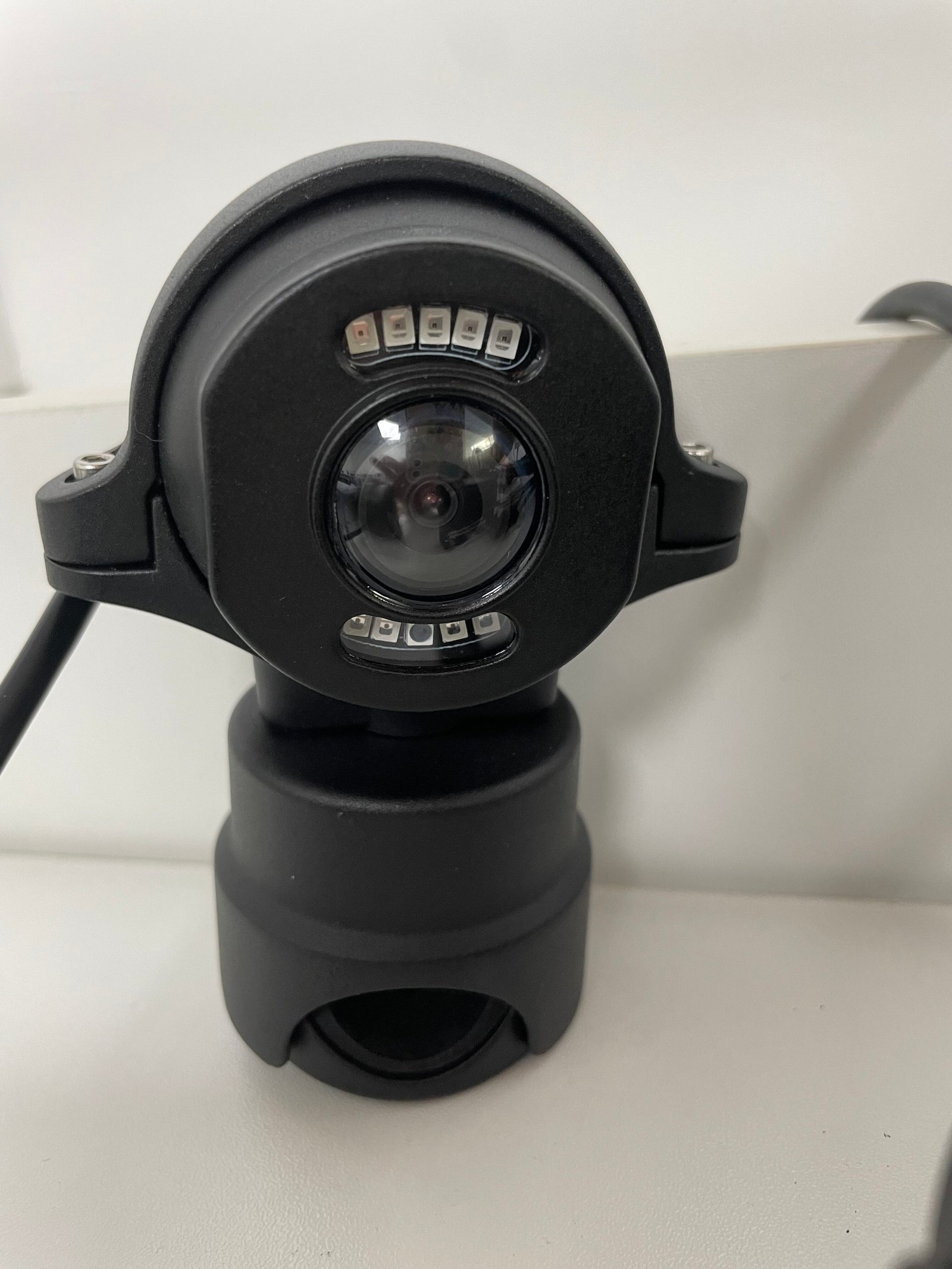 AHD reversing camera with IR night vision and mounting bracket